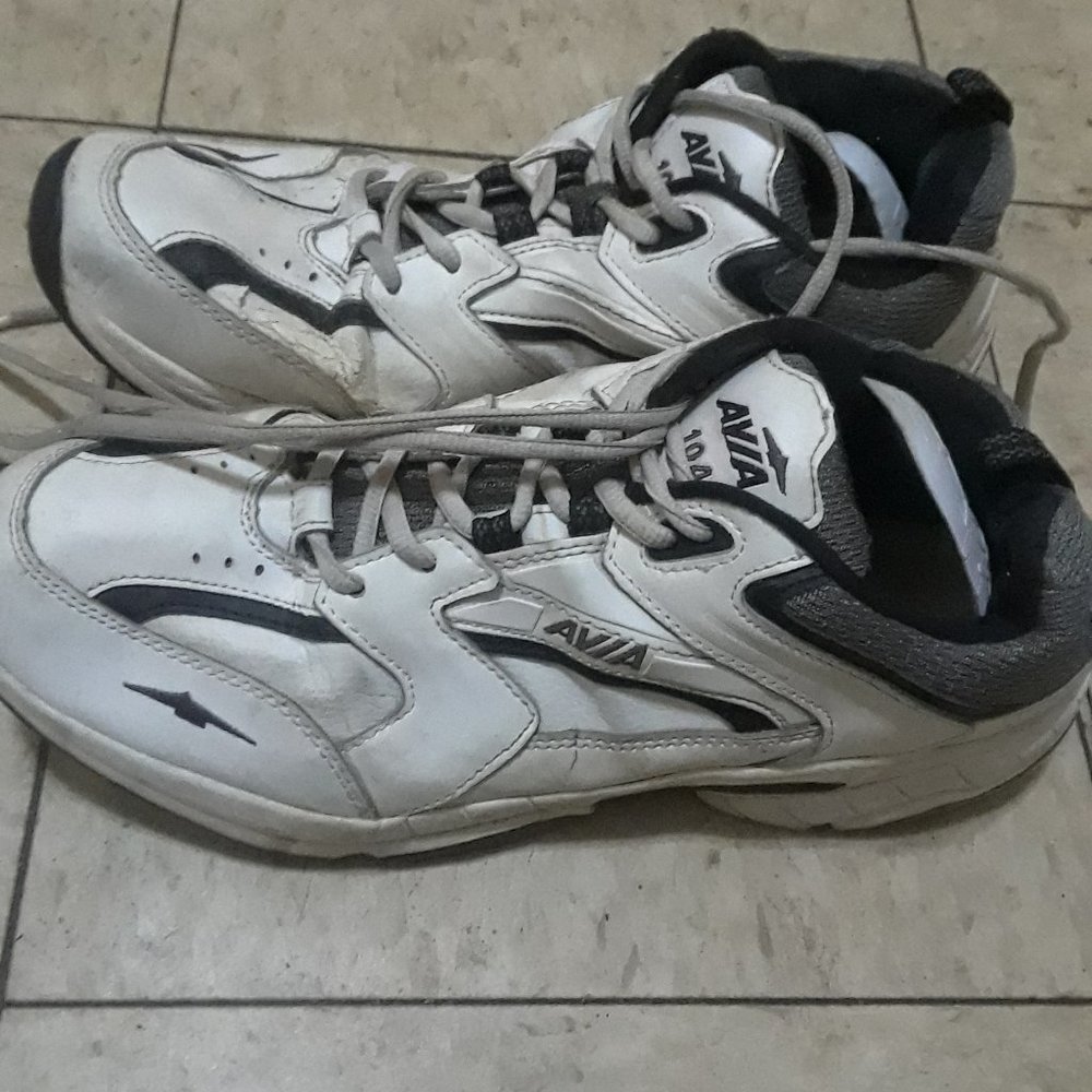MEN'S AVIA SNEAKERS